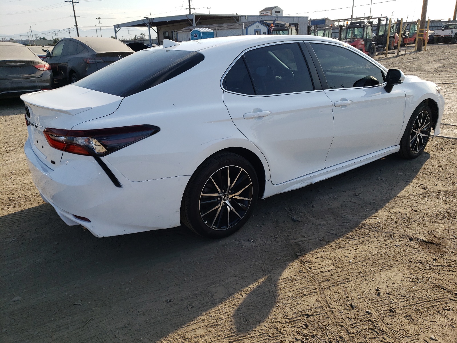 2022 Toyota Camry Se vin: 4T1G11AK0NU068635