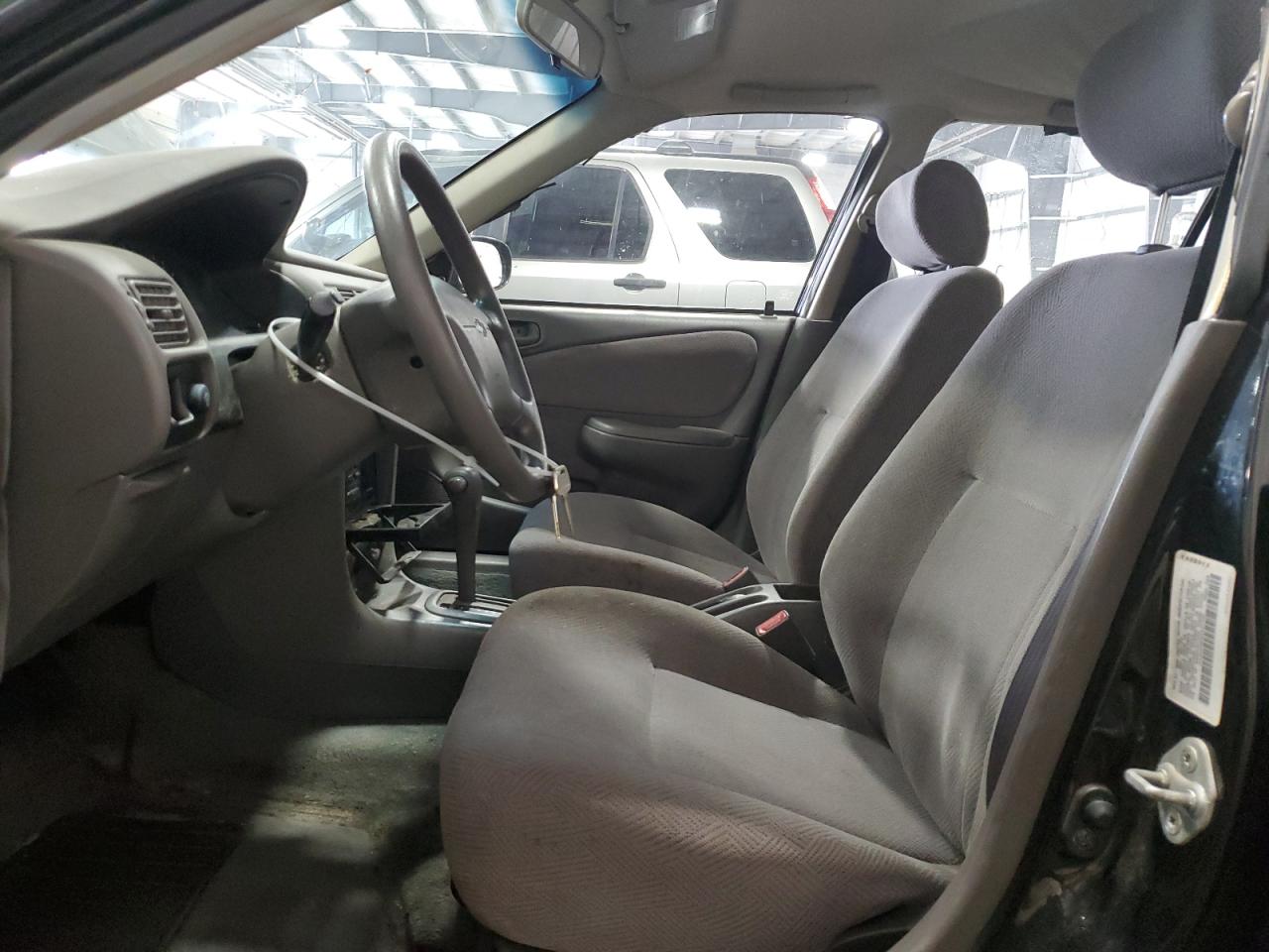 1999 Chevrolet Geo Prizm Base VIN: 1Y1SK5280XZ437792 Lot: 63135974