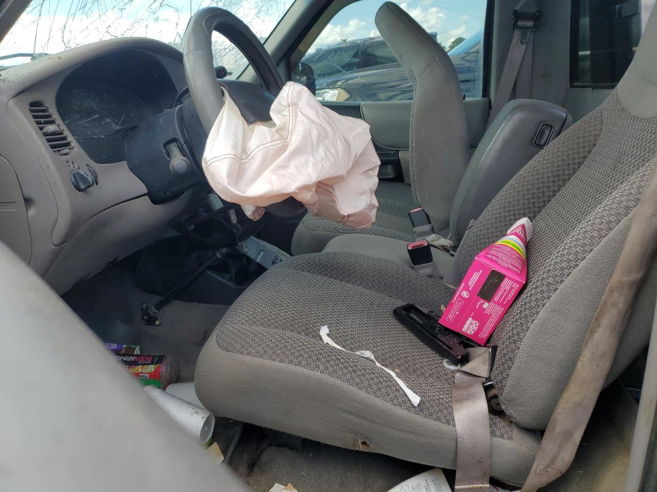 1998 Ford Ranger VIN: 1FTYR10C0WUC89701 Lot: 63664074