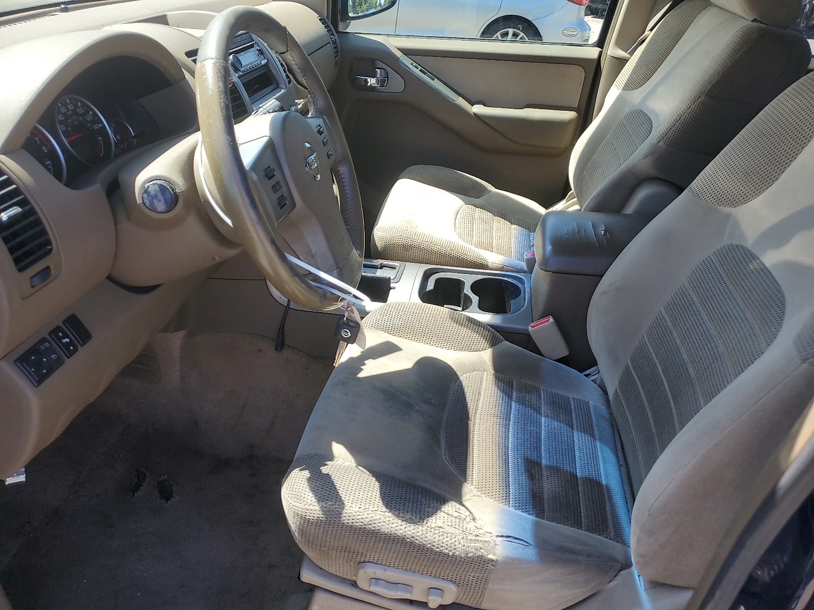 5N1AR18W76C618282 2006 Nissan Pathfinder Le