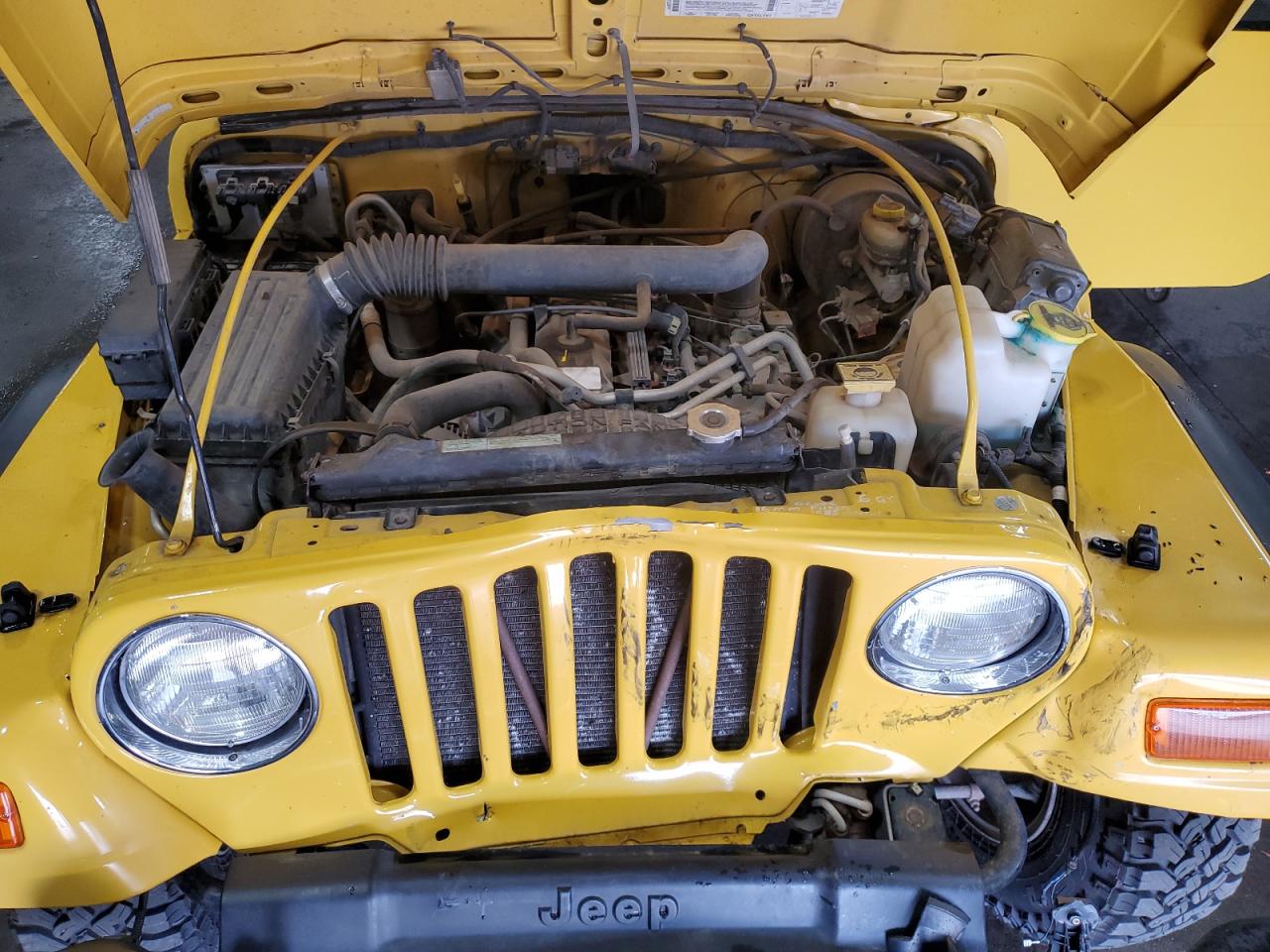 2000 Jeep Wrangler / Tj Sport VIN: 1J4FA49SXYP763398 Lot: 63512204