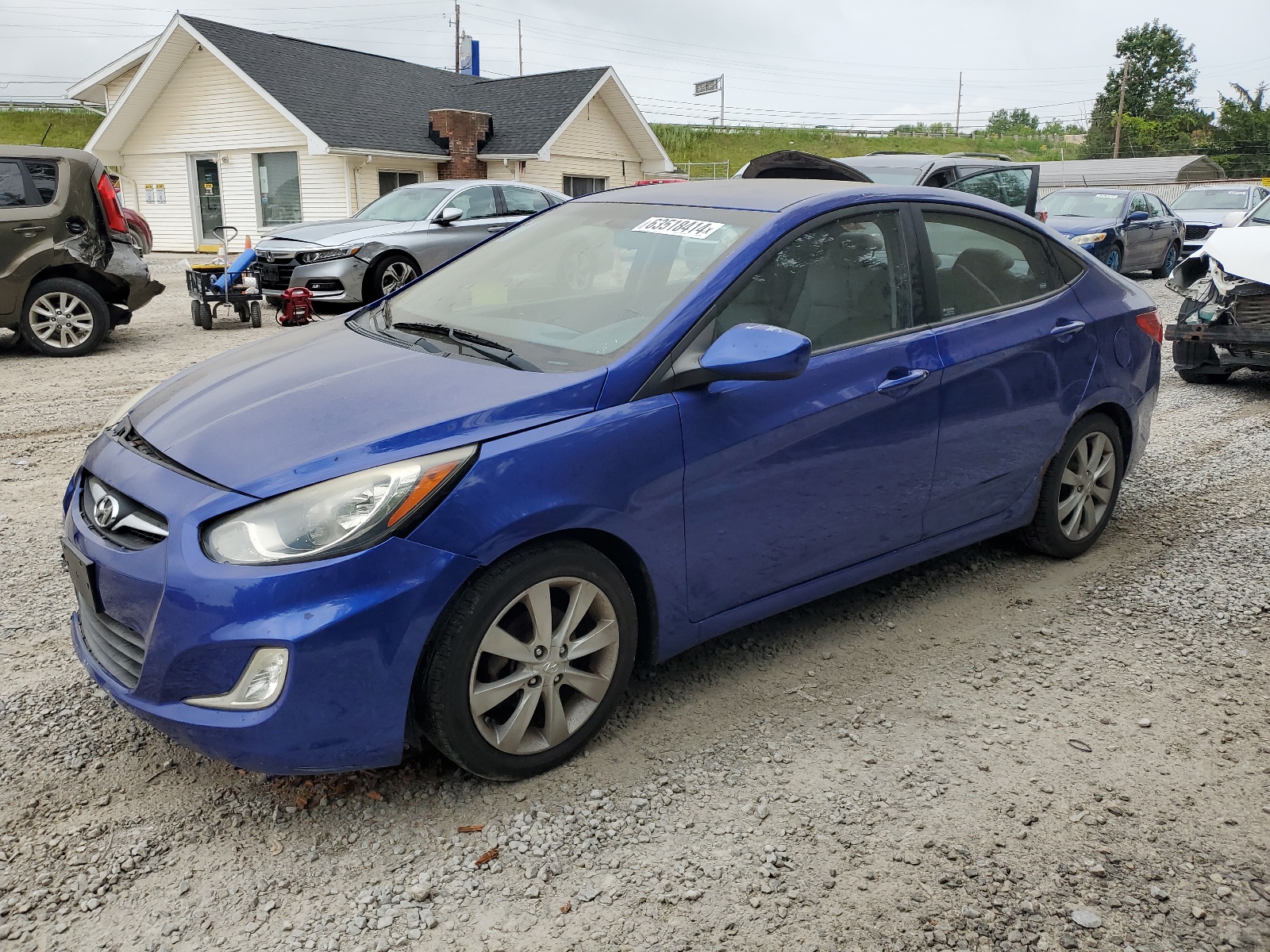 2012 Hyundai Accent Gls vin: KMHCU4AE8CU080403