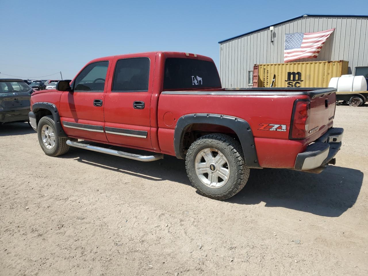 2005 Chevrolet Silverado - Image 2
