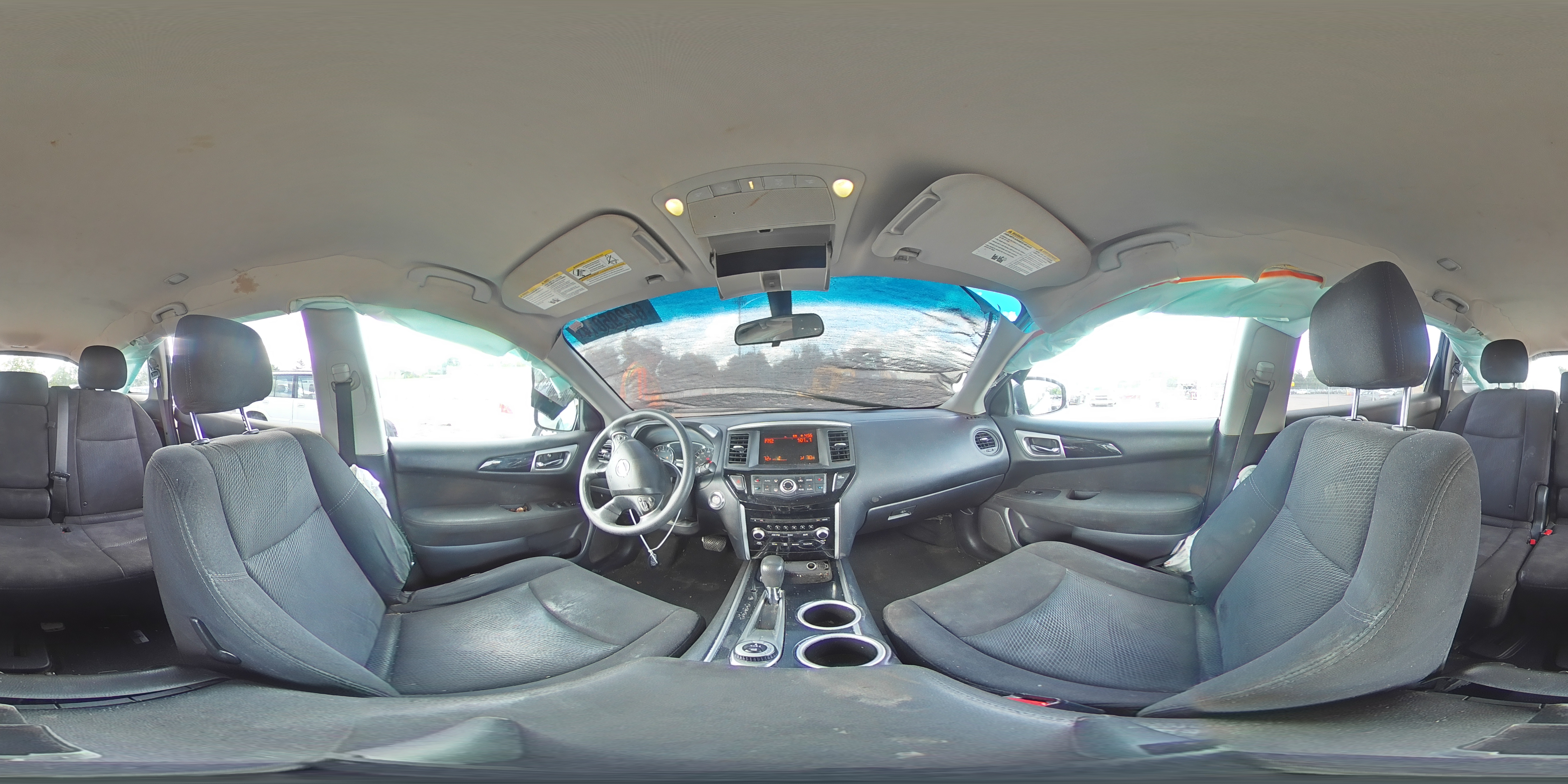 2015 Nissan Pathfinder S VIN: 5N1AR2MM3FC670745 Lot: 64295014