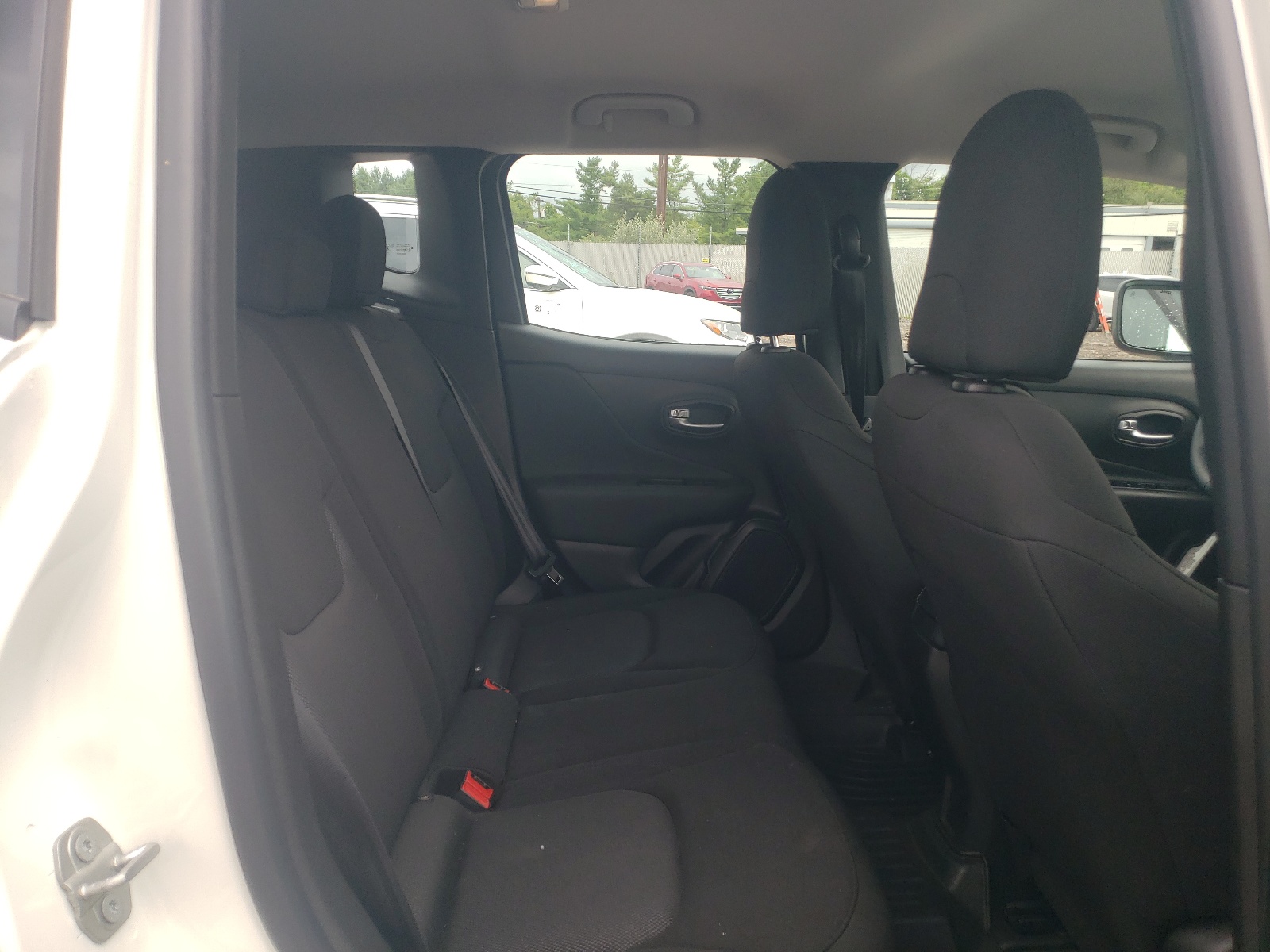 ZACNJDA10NPN66000 2022 Jeep Renegade Sport