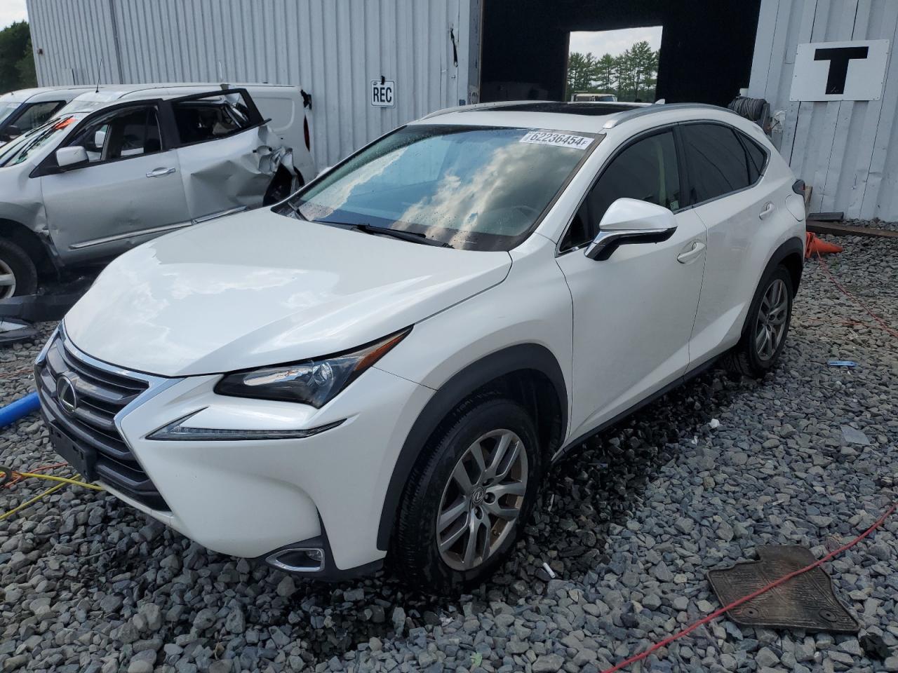 2015 LEXUS NX