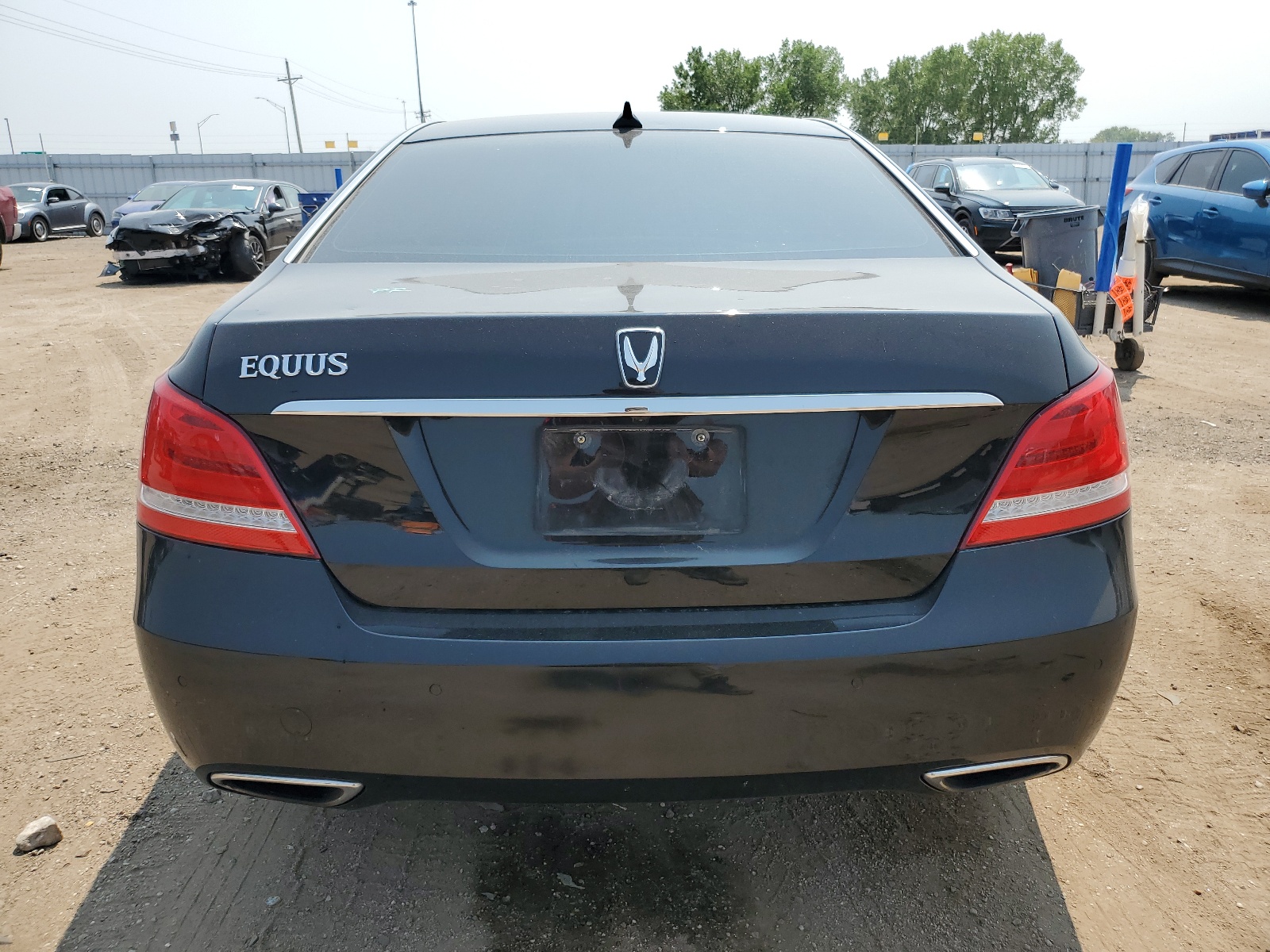 KMHGH4JH0GU104652 2016 Hyundai Equus Signature