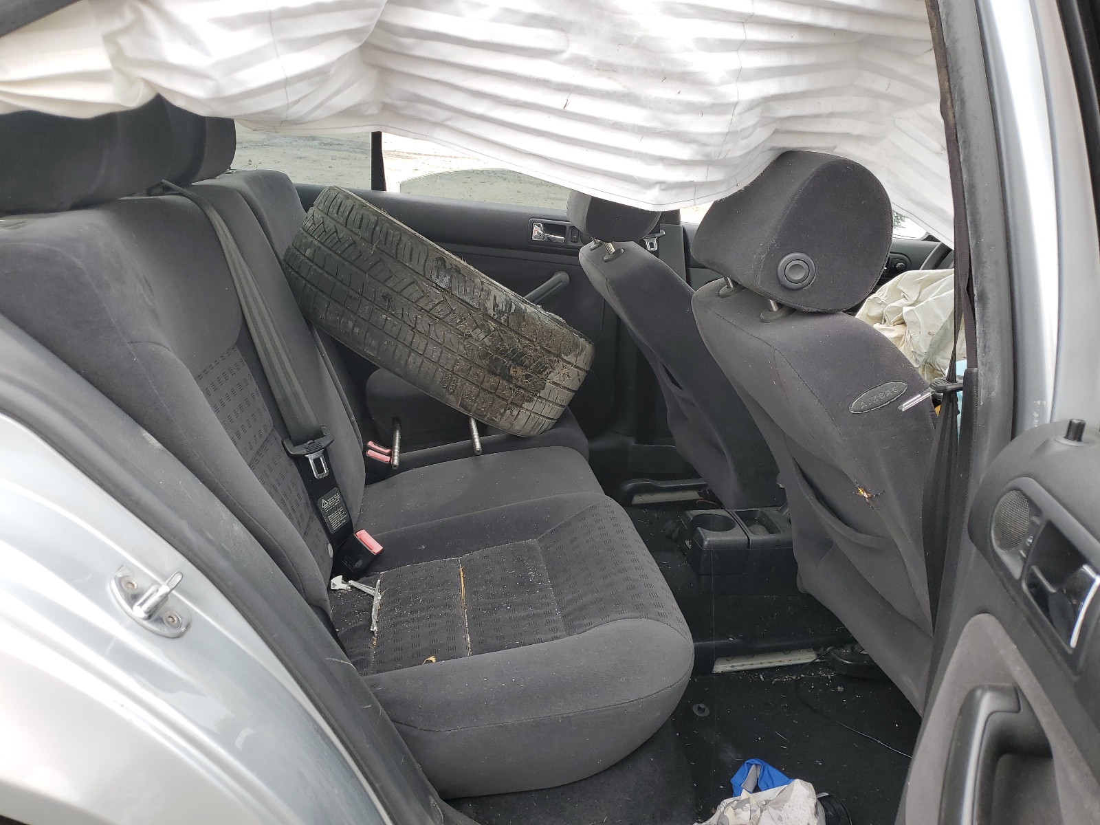 3VWSE69M82M144590 2002 Volkswagen Jetta Gls