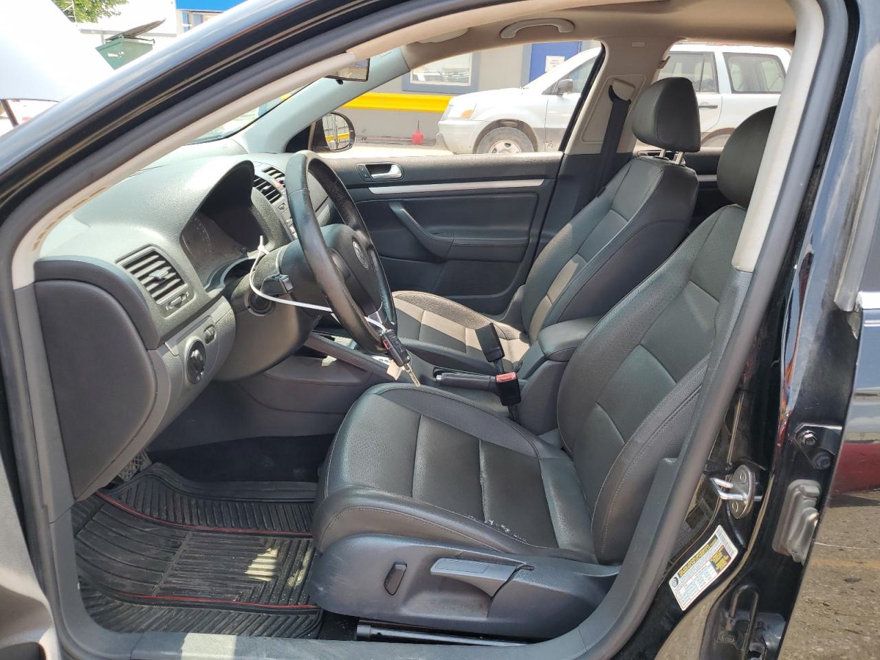 2008 Volkswagen Jetta Se VIN: 3VWRM71K28M002813 Lot: 64785654