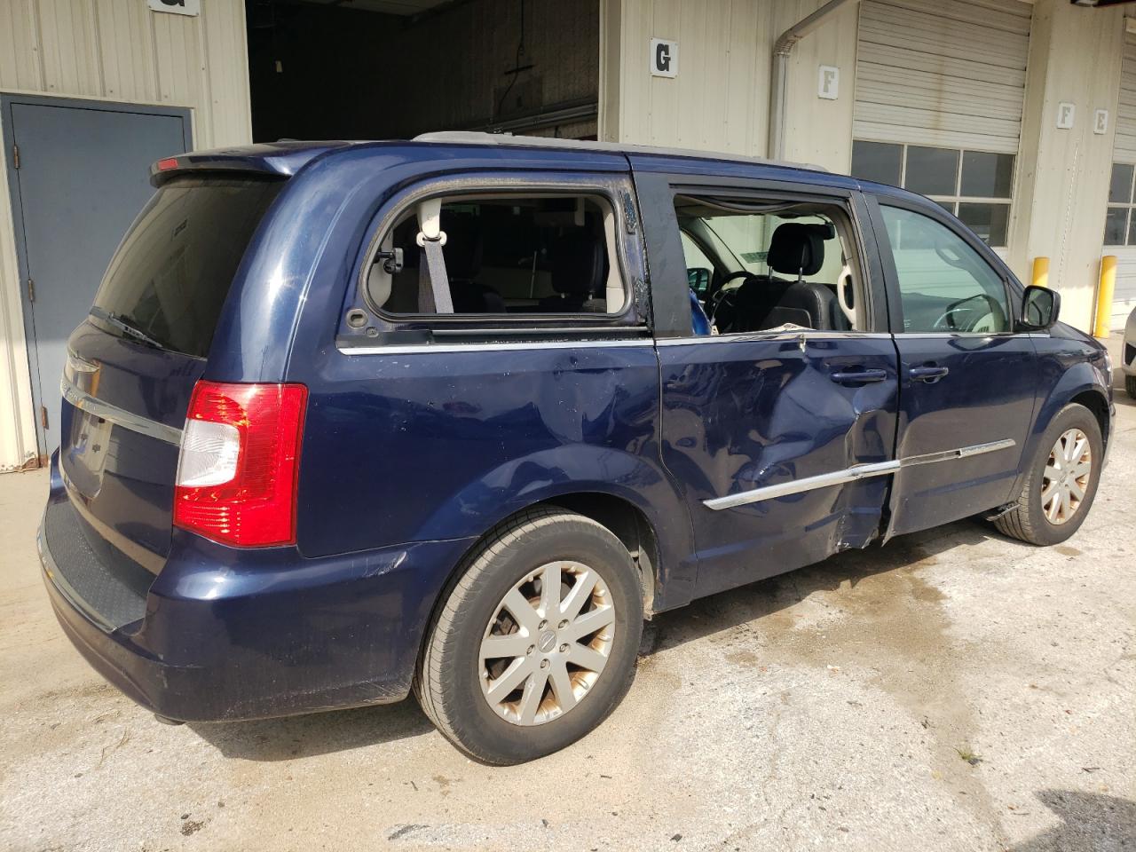 2014 Chrysler Town & Country Touring VIN: 2C4RC1BG5ER442137 Lot: 62659814