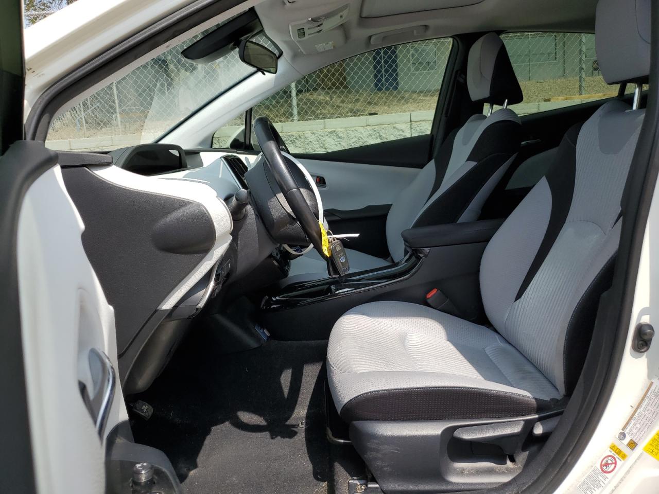 2016 Toyota Prius VIN: JTDKARFUXG3008149 Lot: 63720224