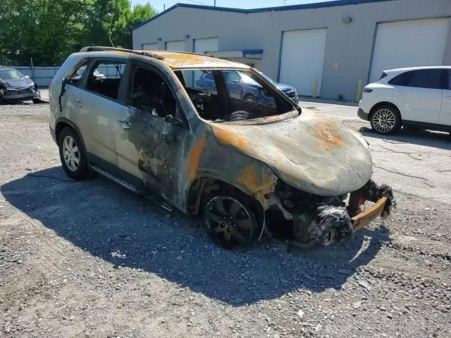2012 Kia Sorento Base VIN: 5XYKTDA68CG274183 Lot: 61504544