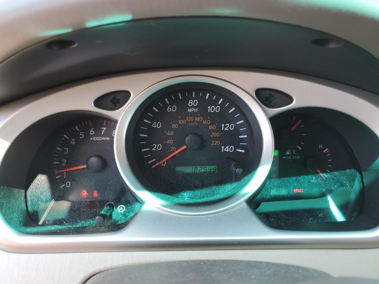 2004 Toyota Highlander Base VIN: JTEDP21A040033047 Lot: 62769644