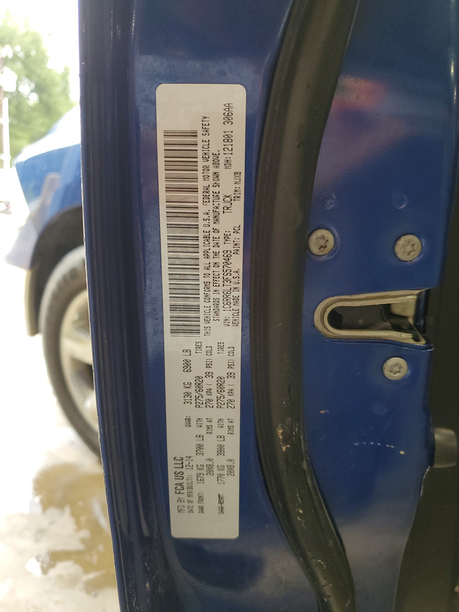 1C6RR6LT3FS570469 2015 Ram 1500 Slt