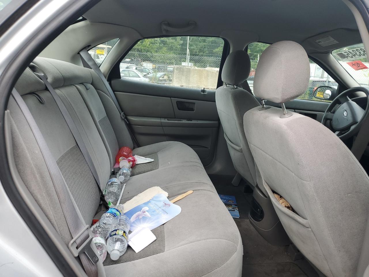 2004 Ford Taurus Se VIN: 1FAFP53U94A122590 Lot: 64833454