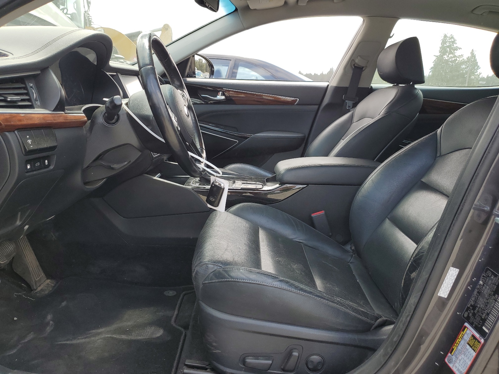 KNALB4J10H5036501 2017 Kia Cadenza Premium