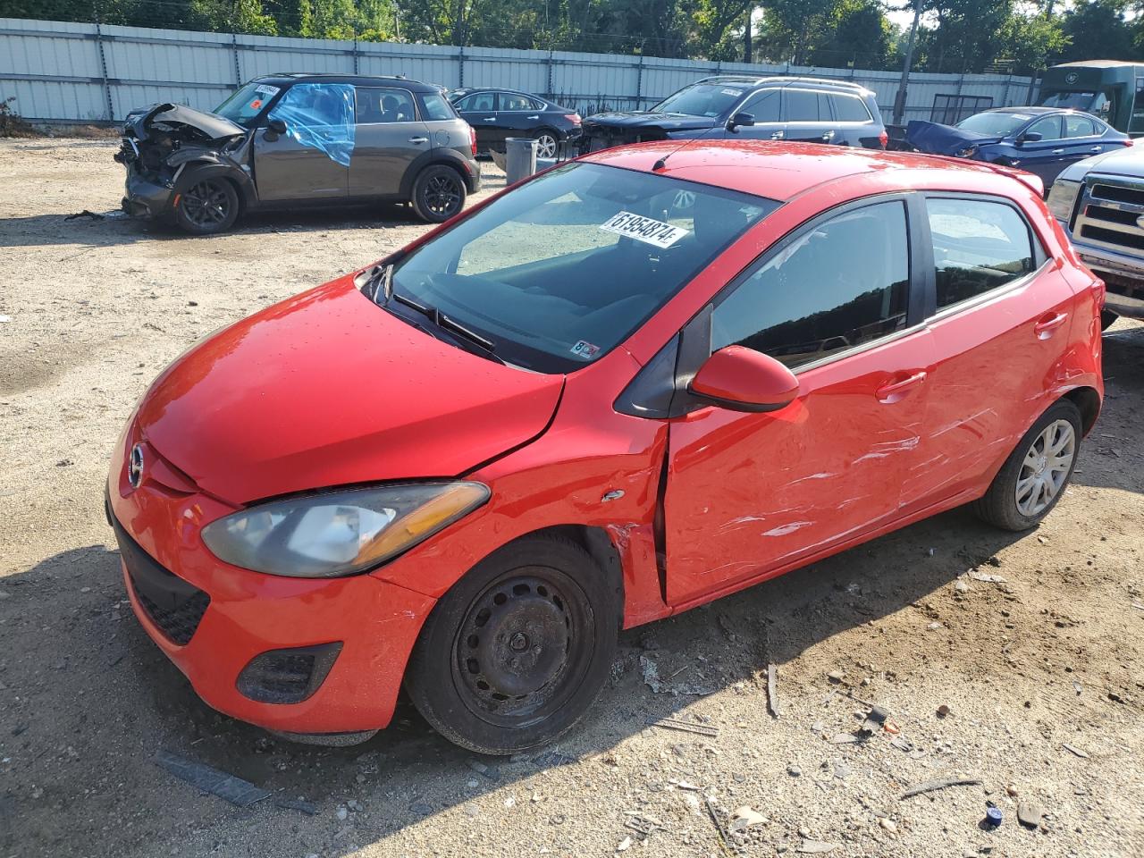 2014 Mazda Mazda2 Sport VIN: JM1DE1KYXE0184107 Lot: 61954874