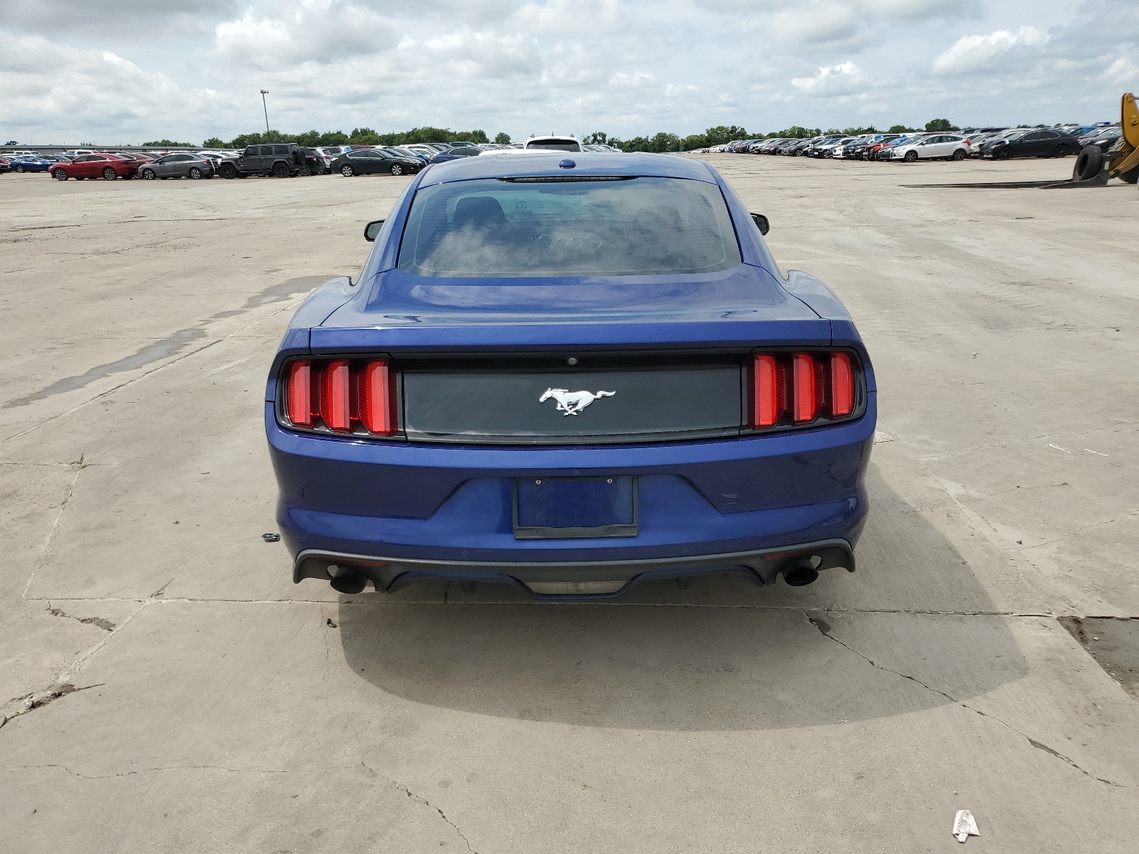 1FA6P8TH1F5412838 2015 Ford Mustang