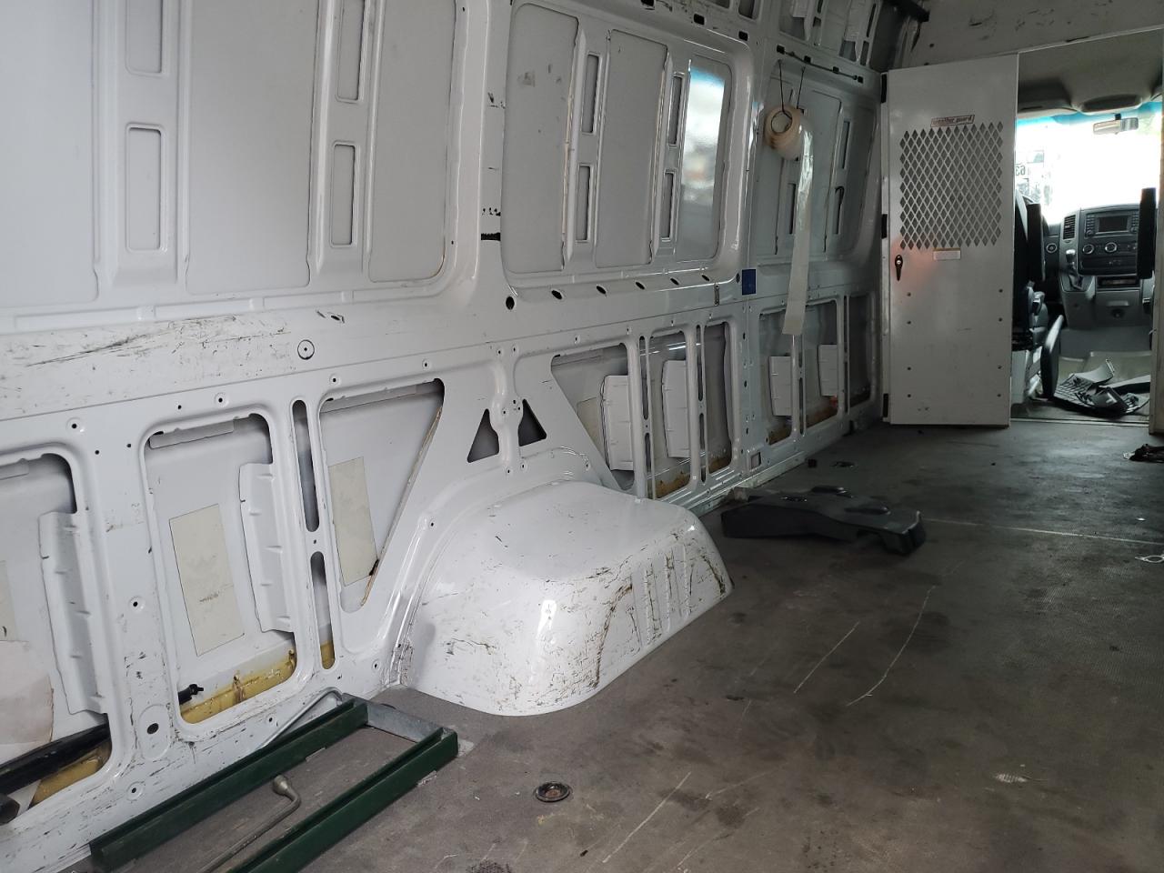 2014 Mercedes-Benz Sprinter 3500 VIN: WD3PF4DCXE5886499 Lot: 63044954