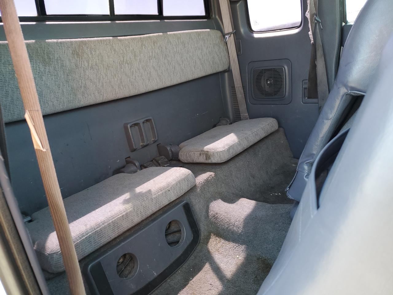 1998 Toyota Tacoma Xtracab VIN: 4TAWN72N2WZ126440 Lot: 64262934