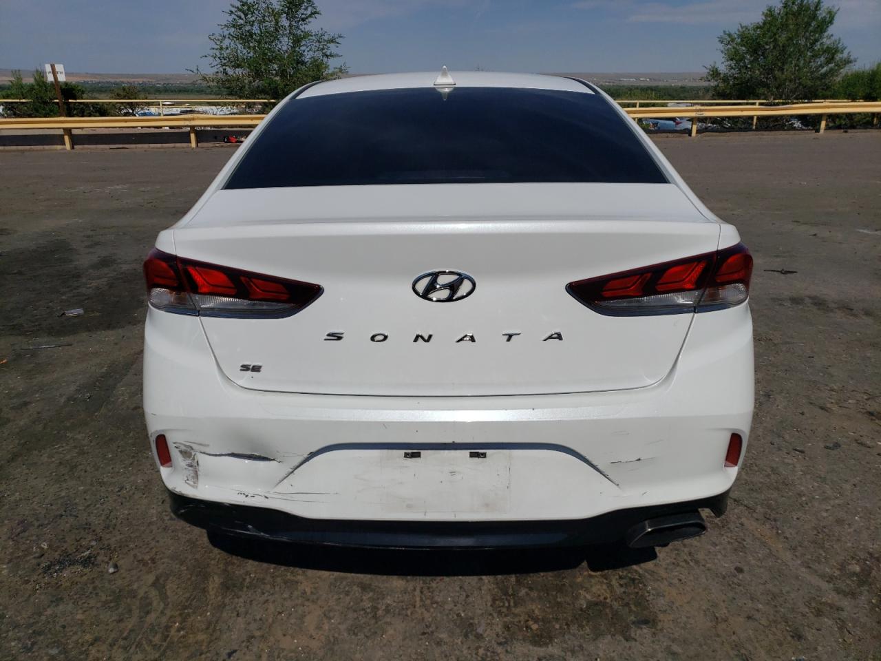 2018 Hyundai Sonata Se VIN: 5NPE24AF1JH694387 Lot: 63825924