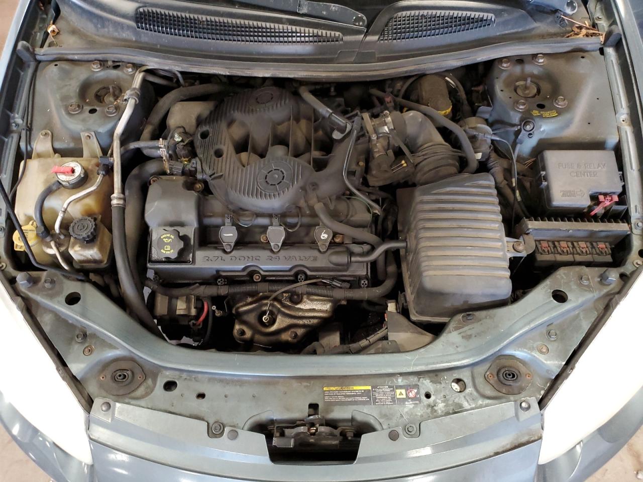 2006 Chrysler Sebring - Image 11