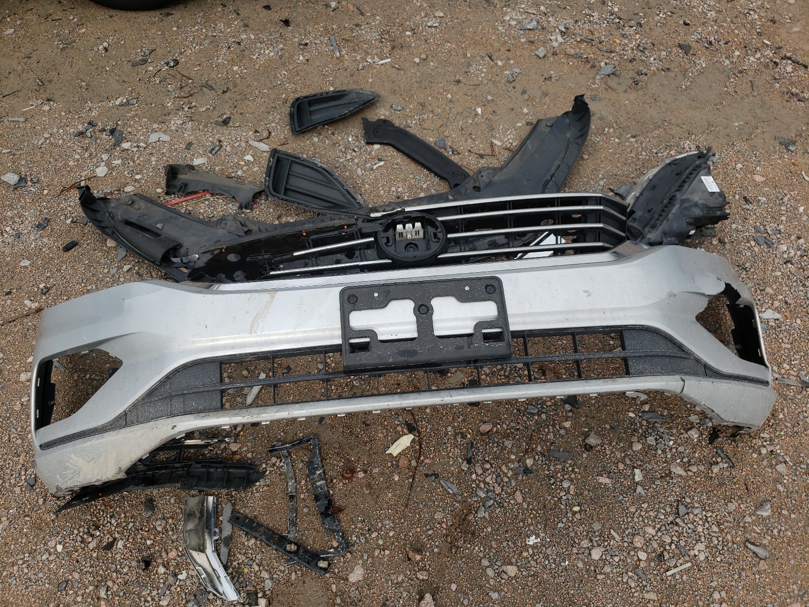 1VWWA7A39LC009840 2020 Volkswagen Passat Se