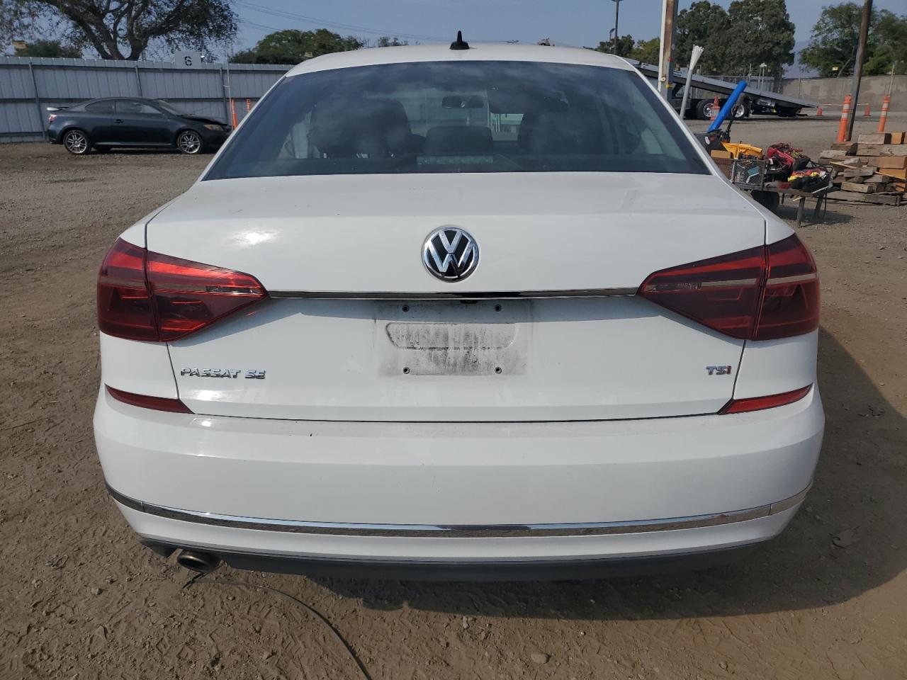 2017 Volkswagen Passat Se VIN: 1VWBT7A31HC025482 Lot: 62675674
