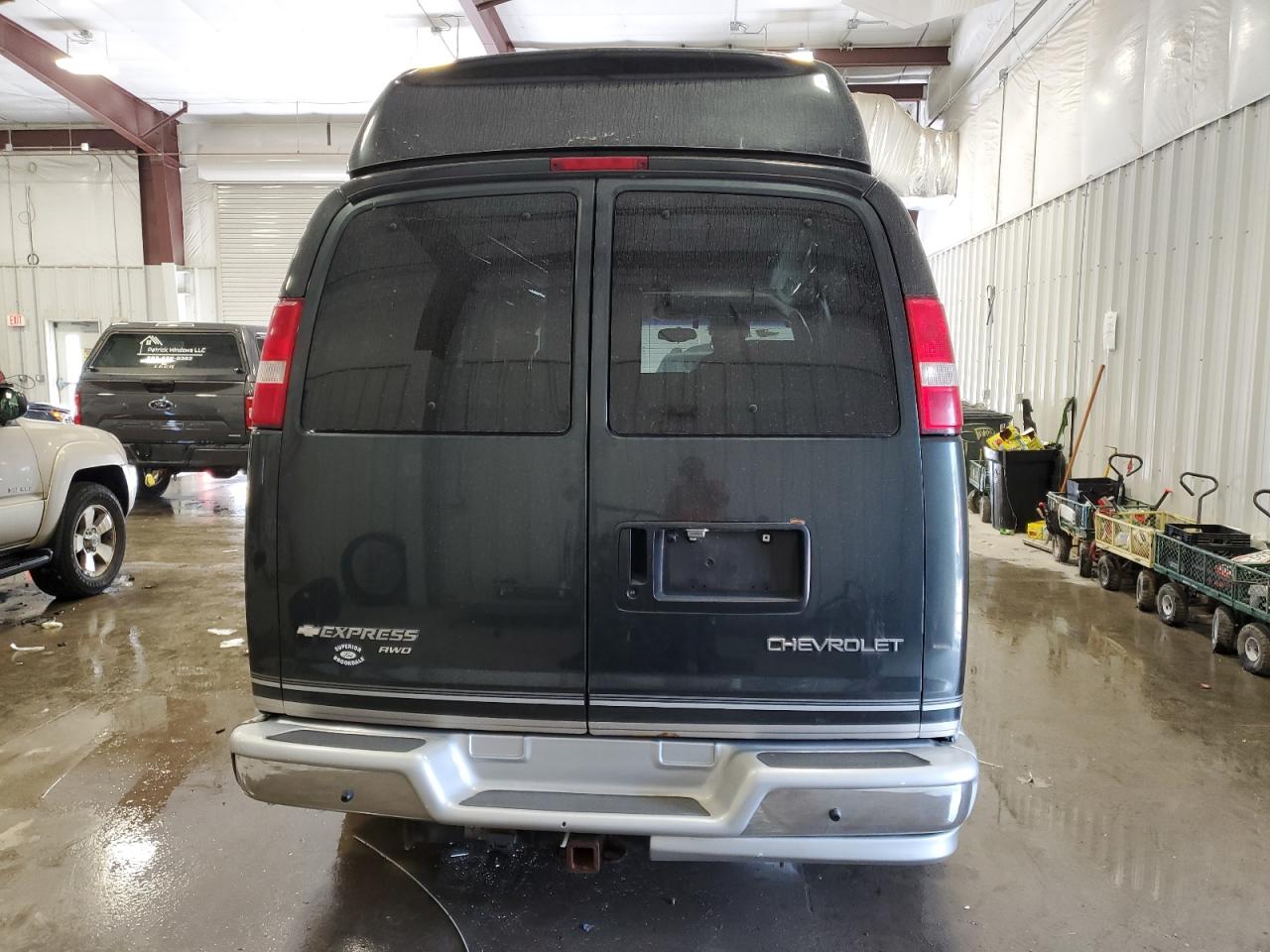 2003 Chevrolet Express G1500 VIN: 1GBFH15T731139217 Lot: 64518324