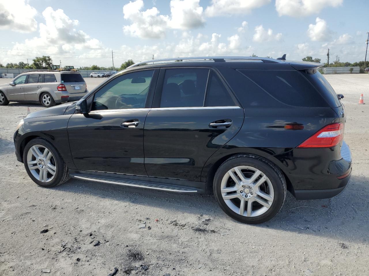 2014 Mercedes-Benz Ml 350 VIN: 4JGDA5JB4EA285942 Lot: 63670854