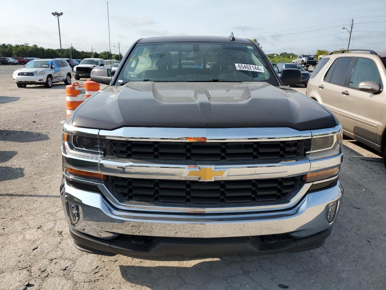 1GCVKREC2JZ205307 2018 Chevrolet Silverado K1500 Lt