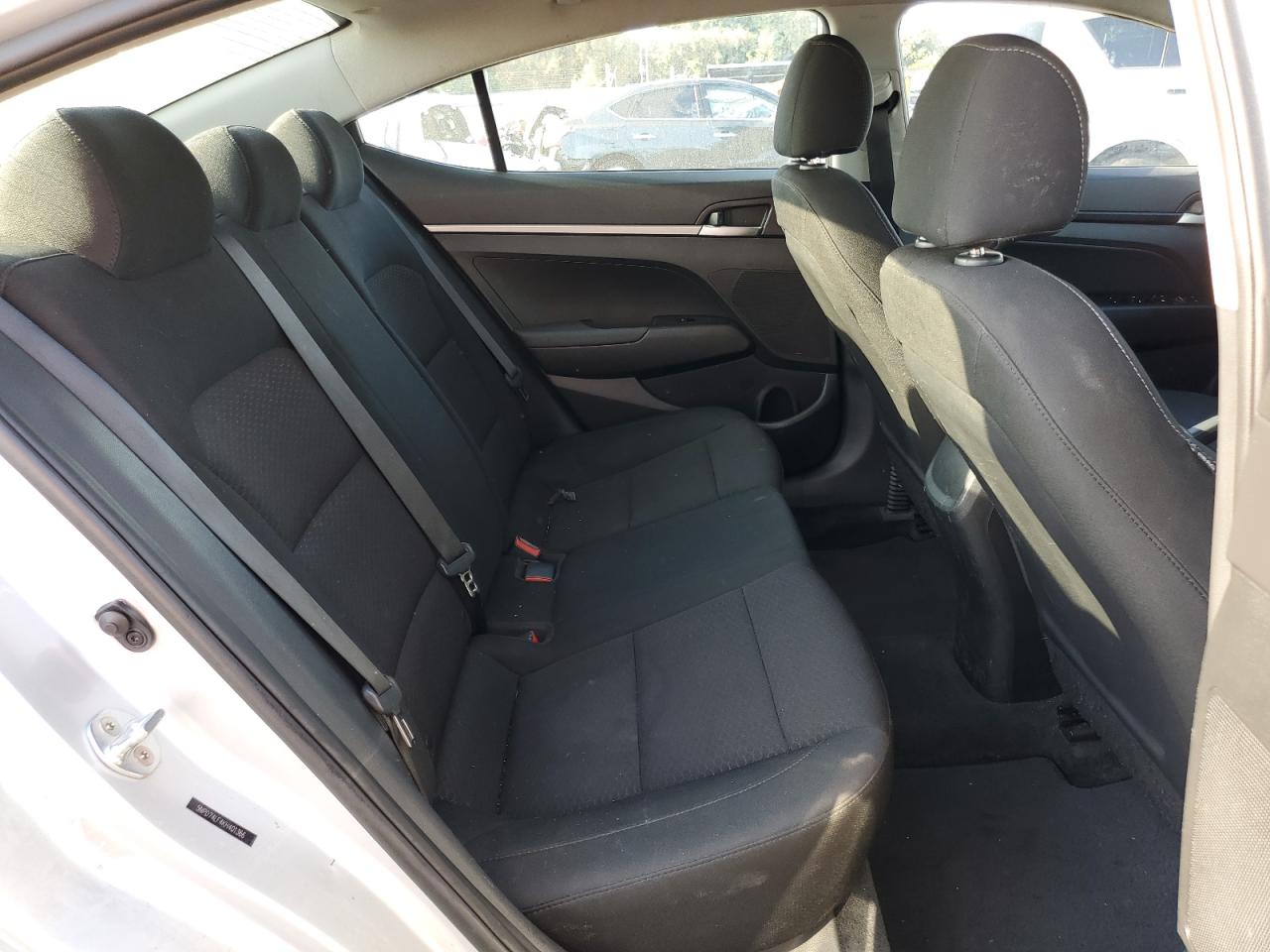 2019 Hyundai Elantra Se VIN: 5NPD74LF4KH401366 Lot: 64524314