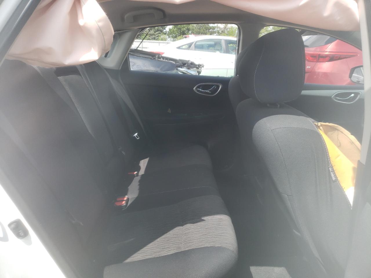 2015 Nissan Sentra S VIN: 3N1AB7AP3FY376695 Lot: 61526664