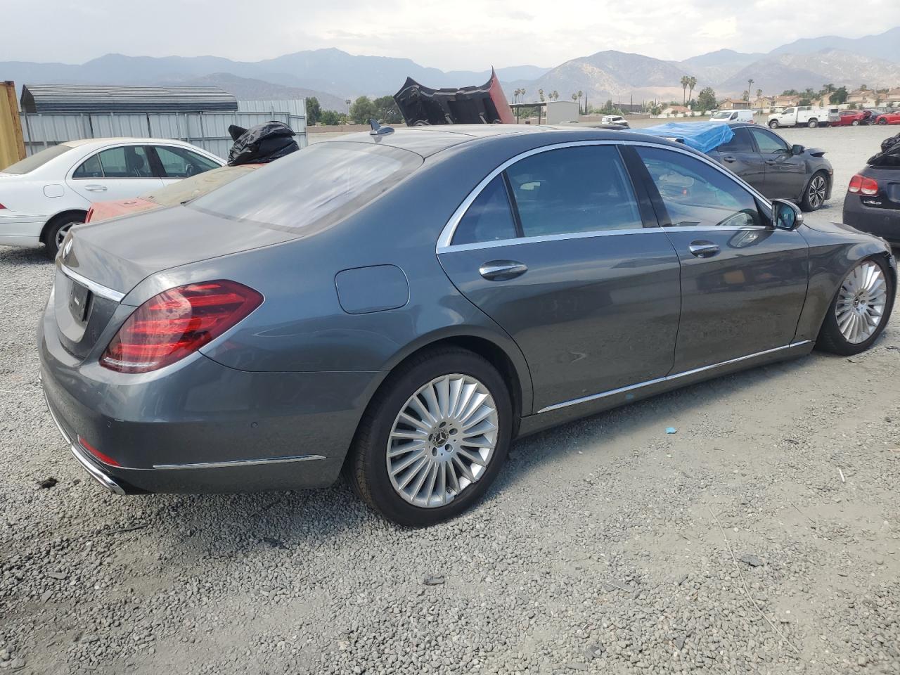 2018 Mercedes-Benz S 560 VIN: WDDUG8DB7JA367132 Lot: 63992554