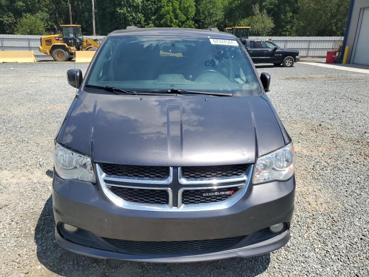 VIN 2C4RDGCG8HR807011 2017 DODGE CARAVAN no.5