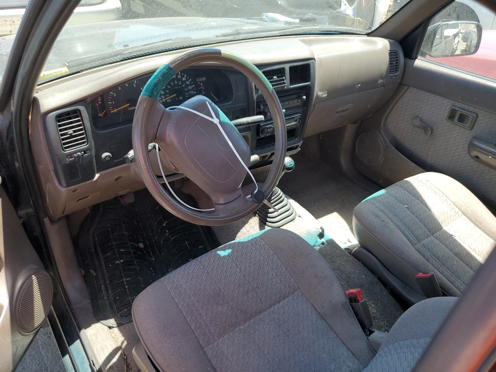 4TANL42N4TZ098264 1996 Toyota Tacoma