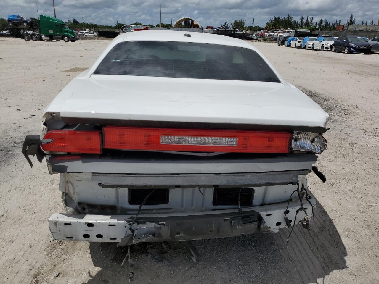 2013 Dodge Challenger Sxt VIN: 2C3CDYAG2DH723964 Lot: 63324734