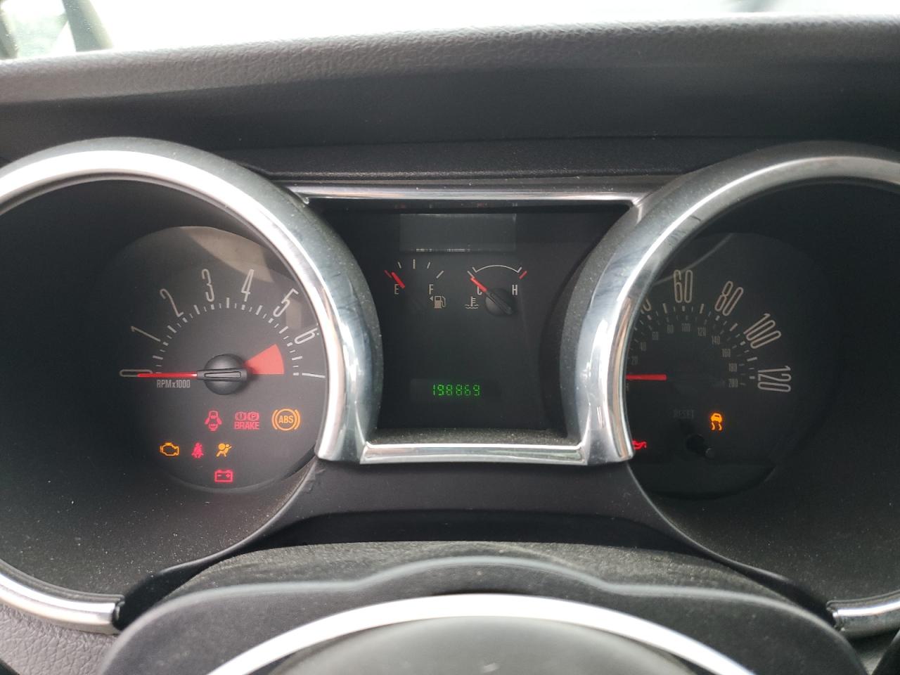 2006 Ford Mustang VIN: 1ZVFT80N865207398 Lot: 64780744