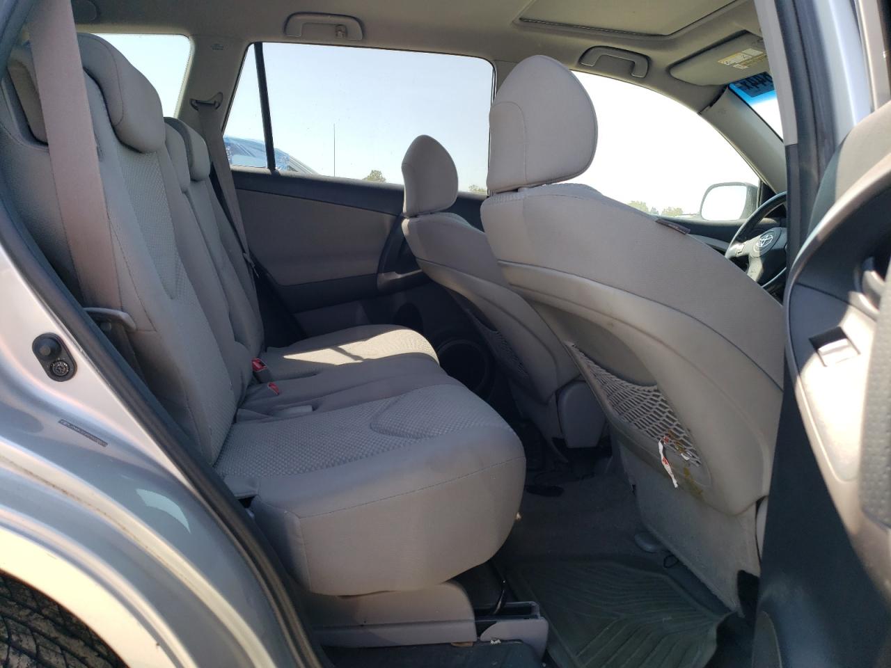 2007 Toyota Rav4 Limited VIN: JTMBK31V975028570 Lot: 65629844