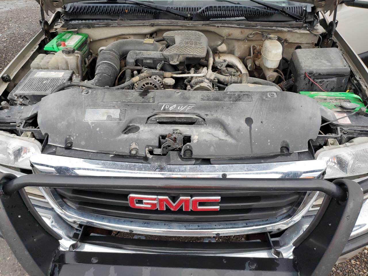 2005 GMC Sierra K2500 Heavy Duty VIN: 1GTHK29235E101329 Lot: 63914464