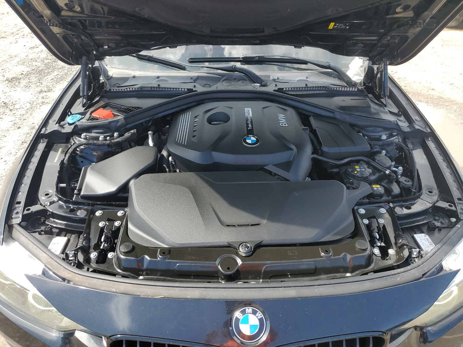 2018 BMW 330 I vin: WBA8B9G57JNU99660