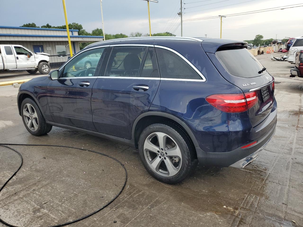 2017 Mercedes-Benz Glc 300 VIN: WDC0G4JB6HV010611 Lot: 64705564