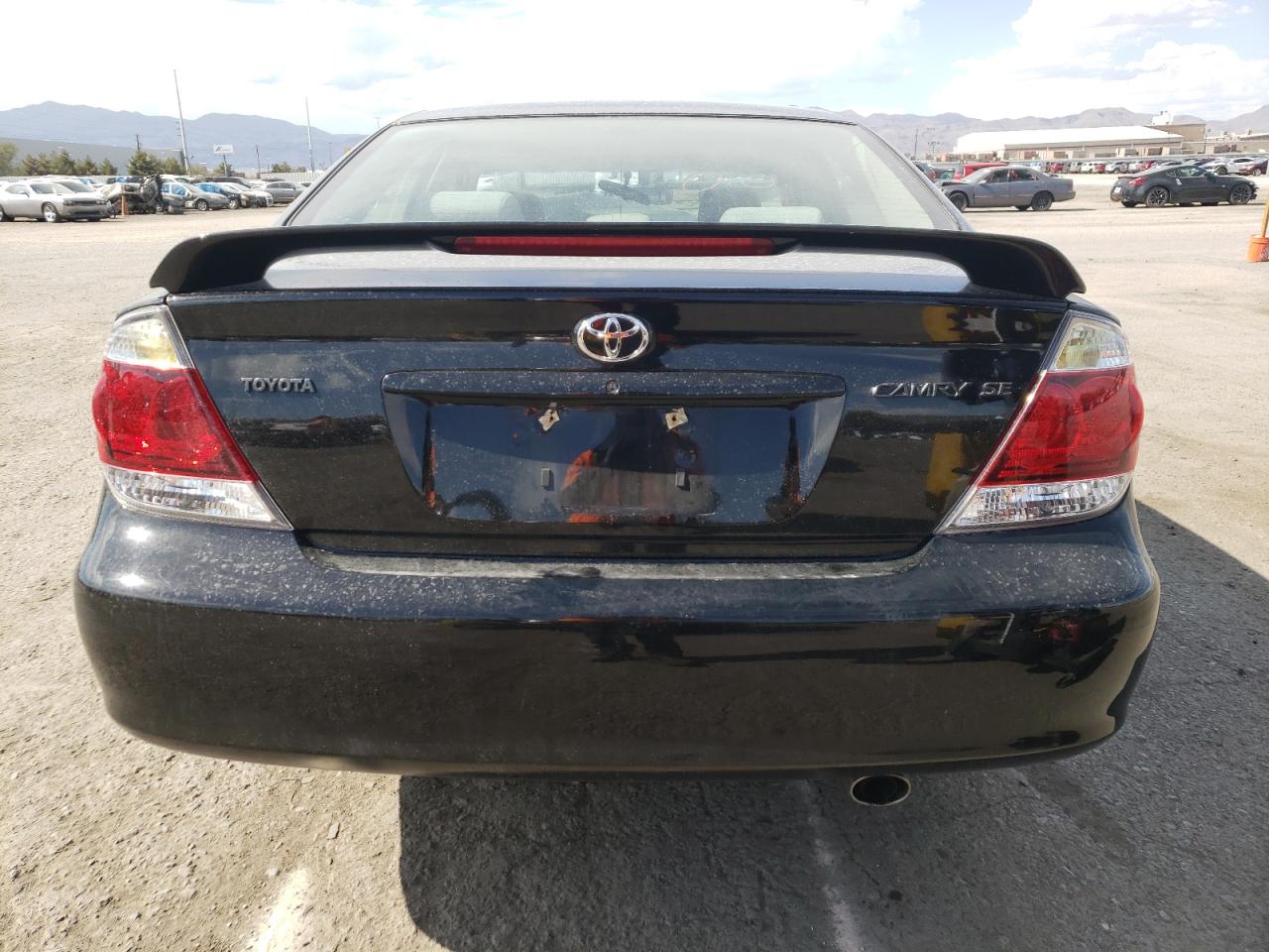 2005 Toyota Camry Le VIN: 4T1BE32K95U408910 Lot: 64222464