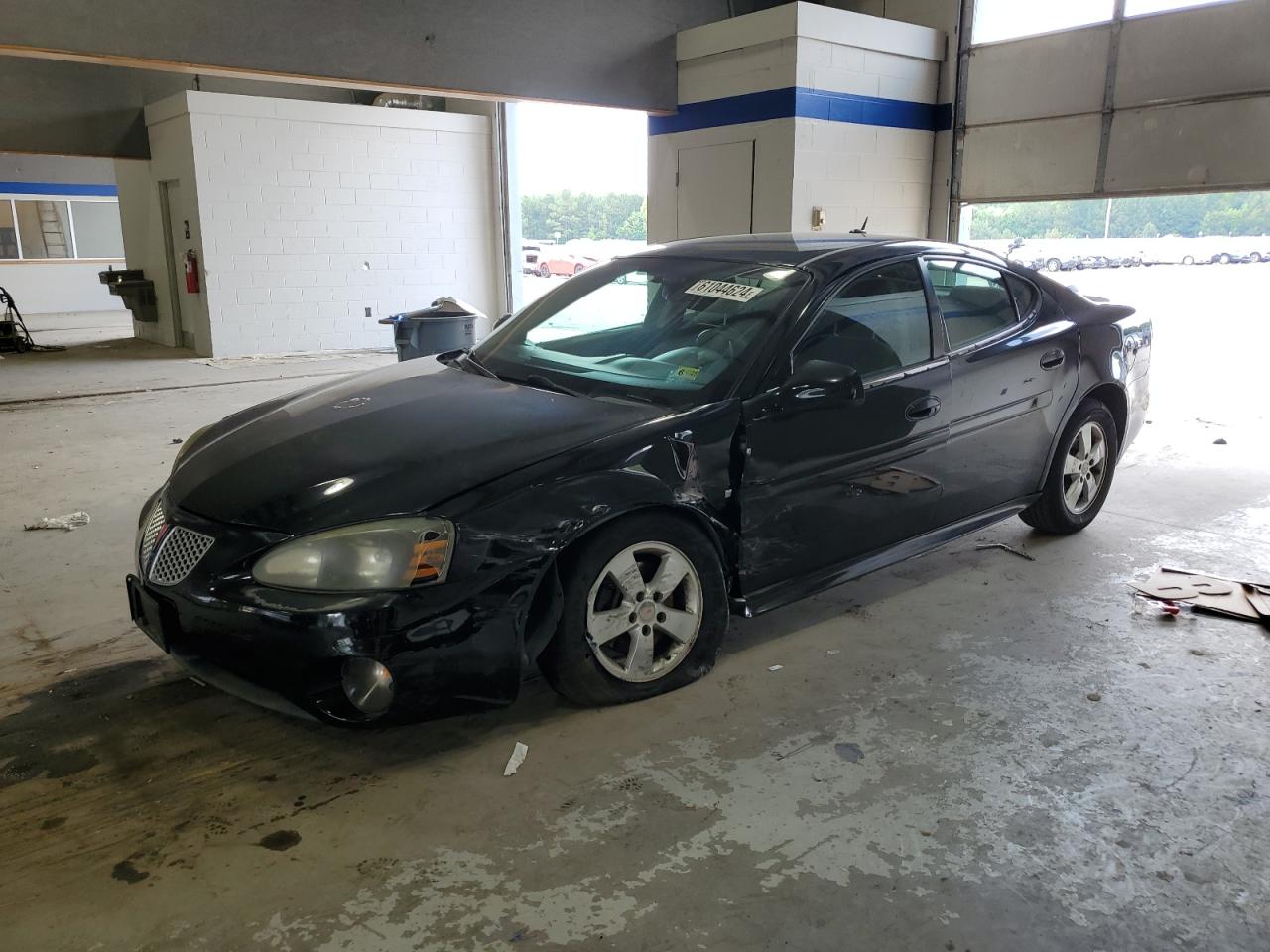 2007 Pontiac Grand Prix VIN: 2G2WP552571186988 Lot: 61044624