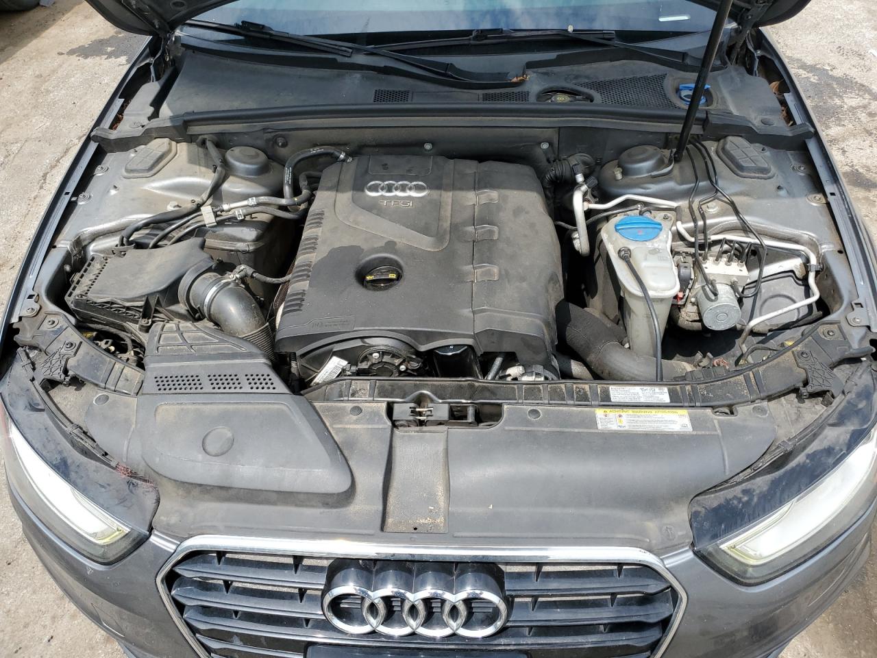 WAUAFAFL1FN025136 2015 Audi A4 Premium