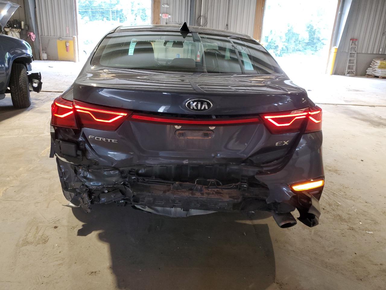 2019 Kia Forte Ex VIN: 3KPF54AD2KE028008 Lot: 64157864