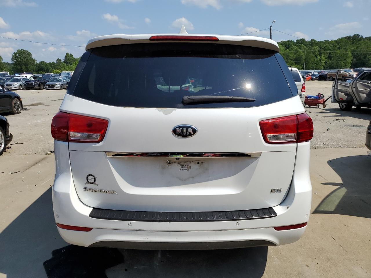 KNDMC5C1XH6261624 2017 Kia Sedona Ex