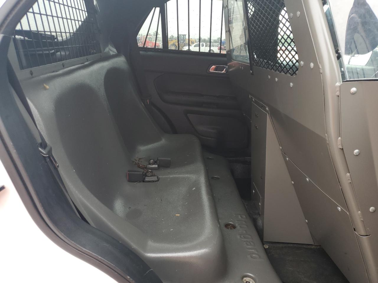 2018 Ford Explorer - Image 10