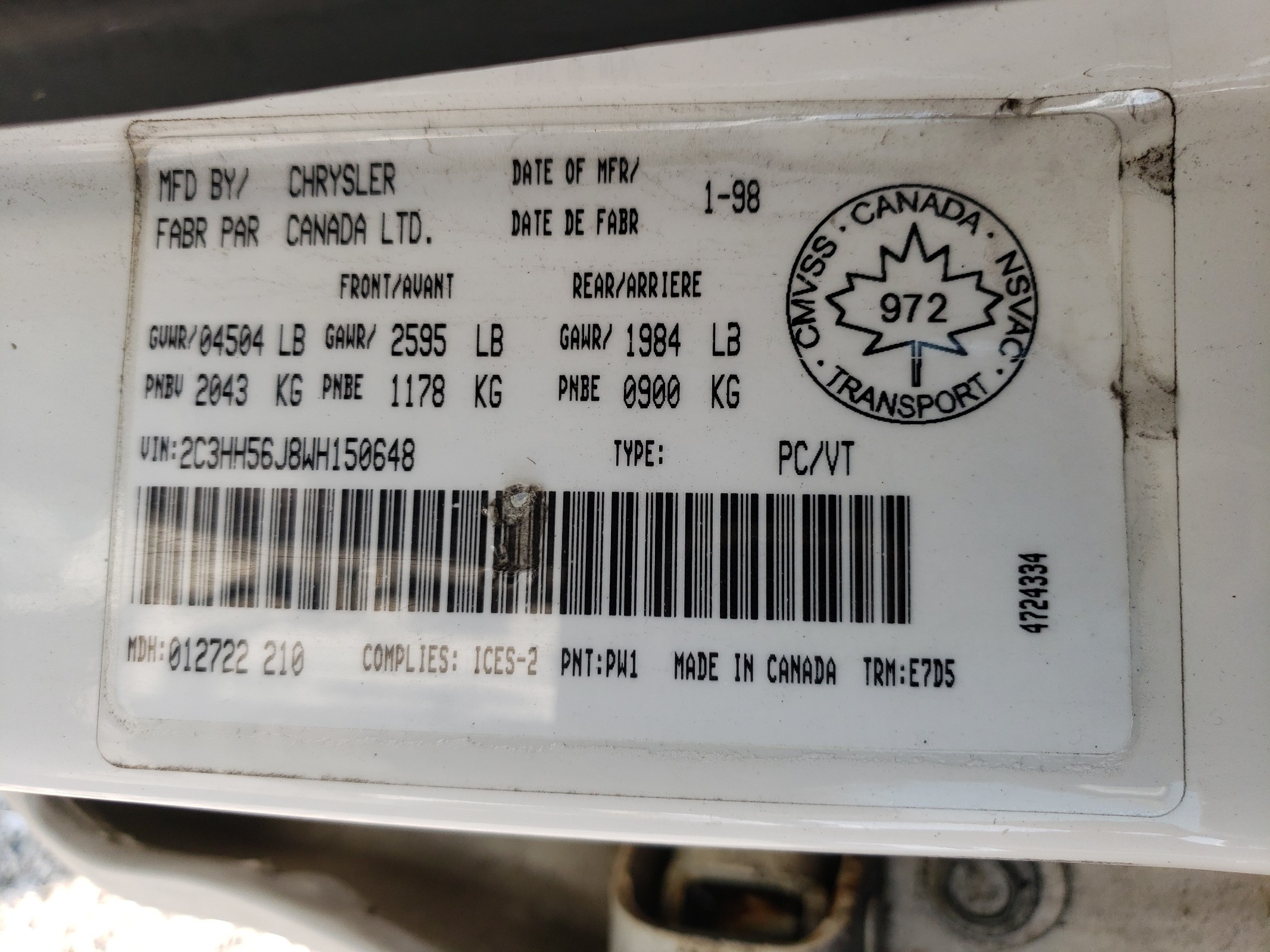 2C3HH56J8WH150648 1998 Chrysler Intrepid Es