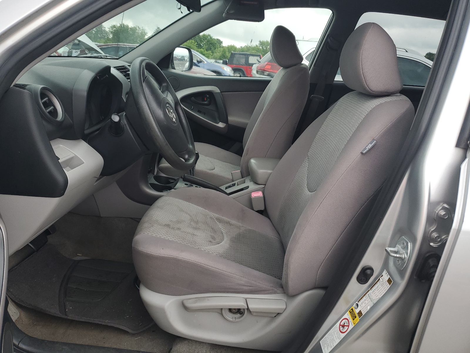 JTMZD33V786055557 2008 Toyota Rav4